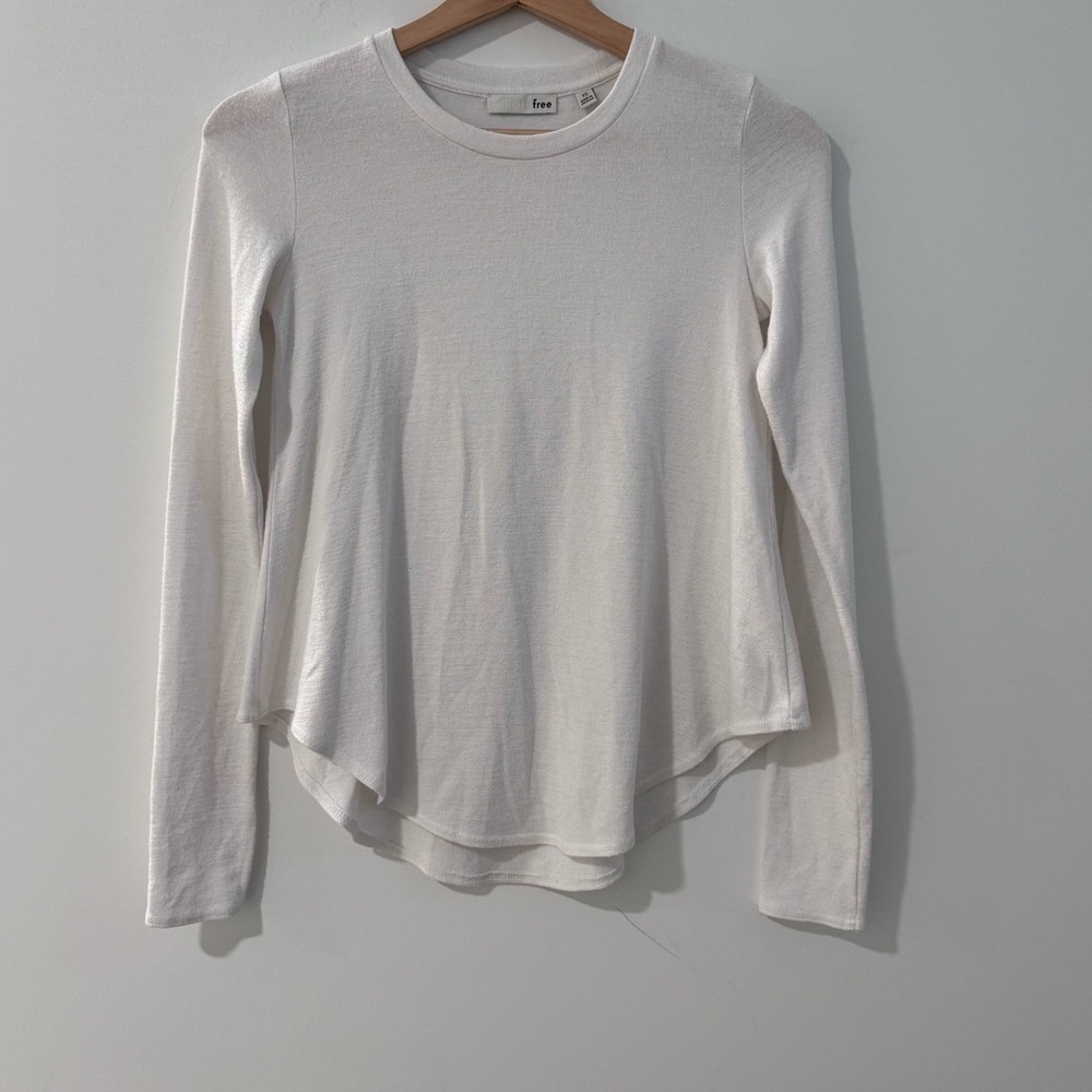 Aritzia Wilfred White Long Sleeve Woman’s XS